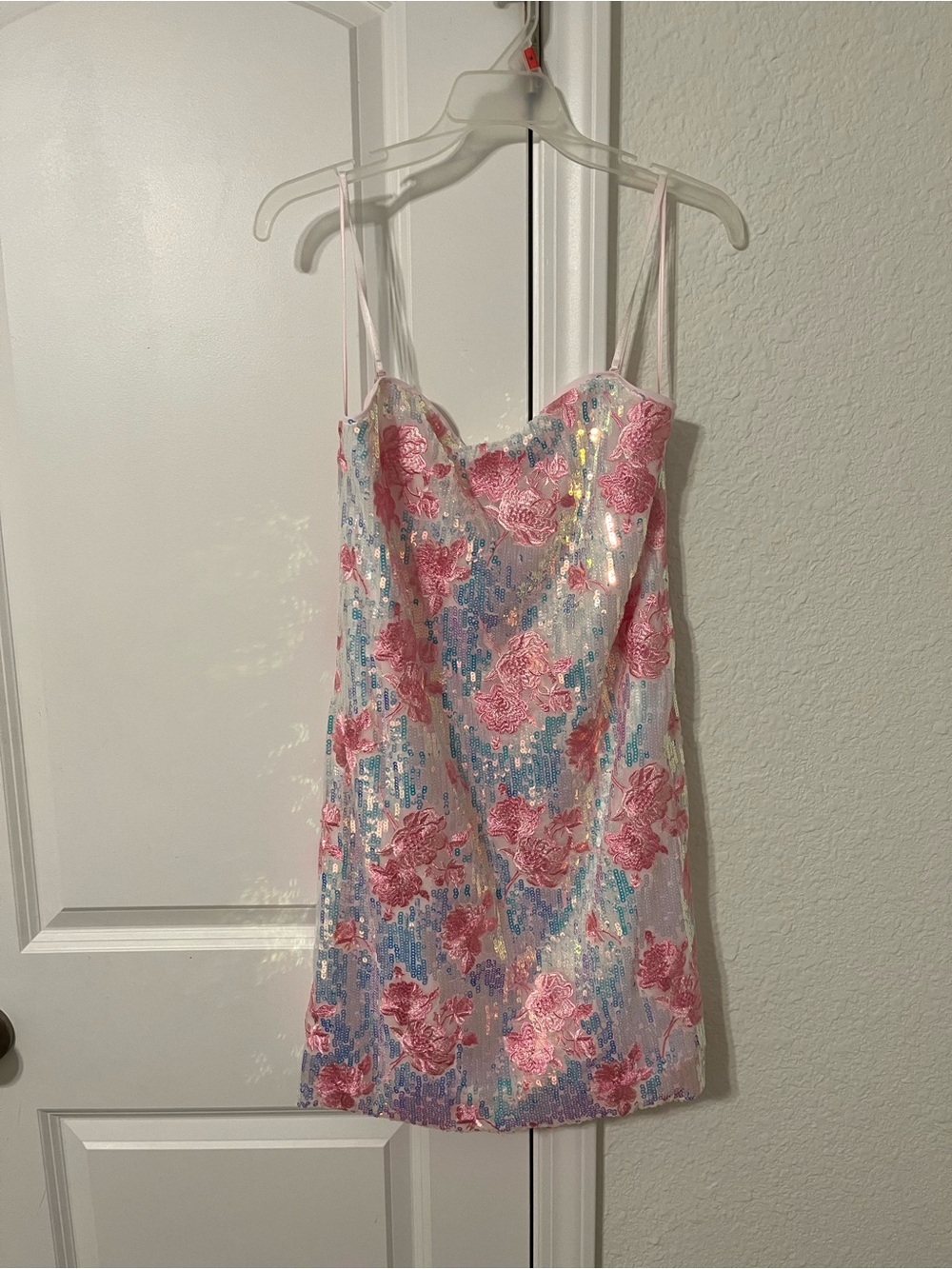 Francesca's Collections Pink Floral Sequin Mini Dress